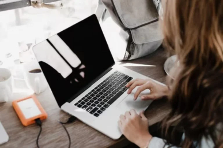 Colaboradores felizes