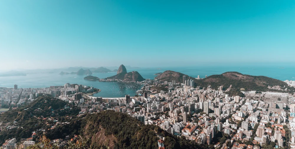 Rio de Janeiro está em alta nos destinos mais buscados para bleisure e viagens de trabalho