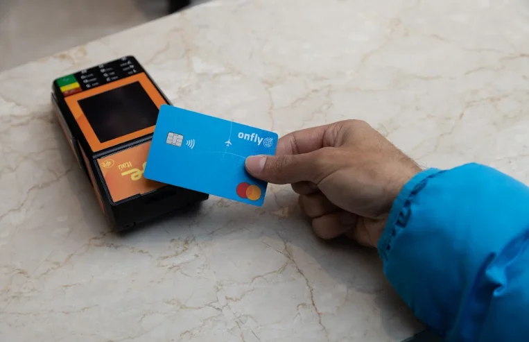 pix ou cartão corporativo como escolher